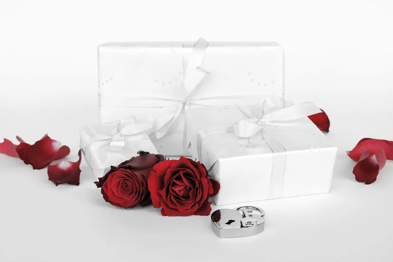 Valentine’s gift ideas for every kind of couple