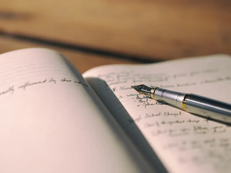 A notebook and pen set
