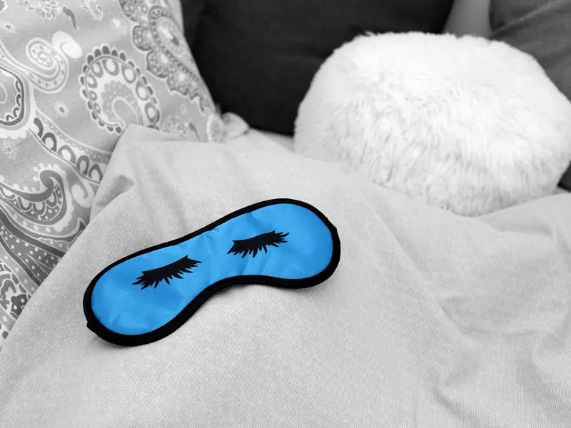 A heat-up eye mask