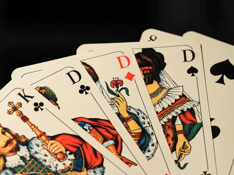 A quick-play card game
