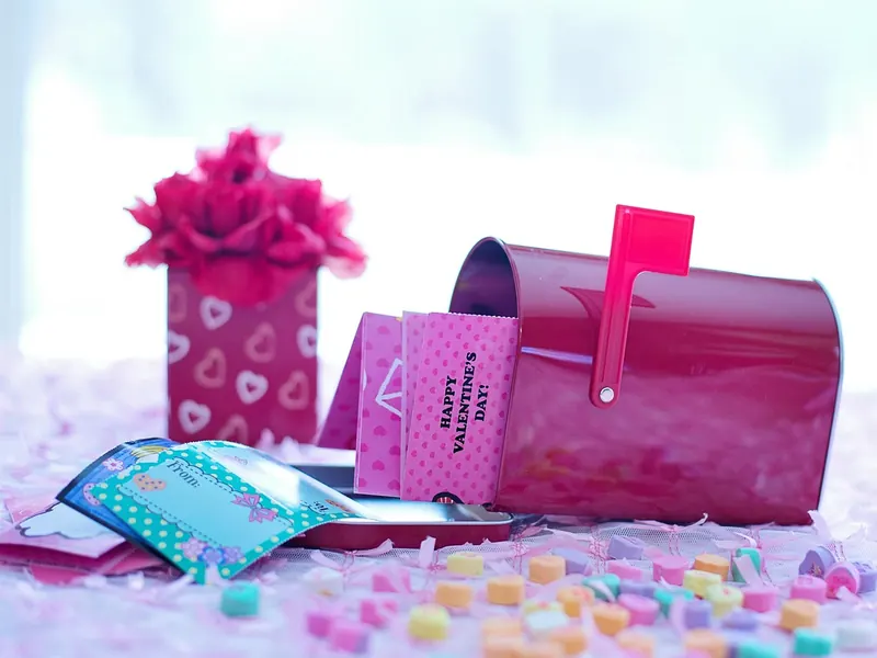 A letterbox treat box