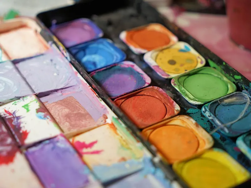 A watercolour paint set