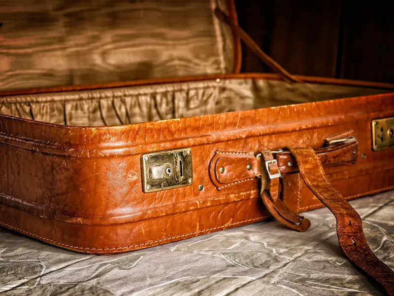 A set of packing cubes