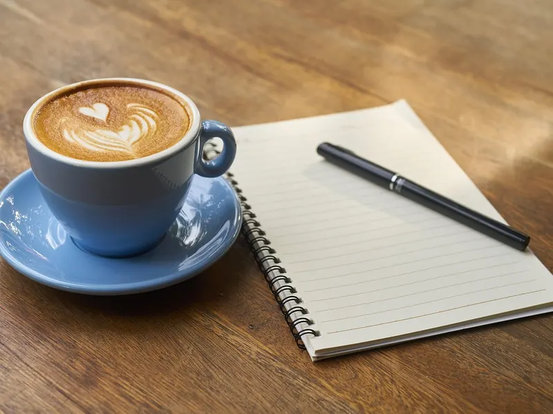 A hardback notebook and pen set
