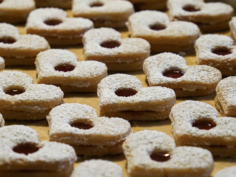 A heart-shaped biscuit baking kit